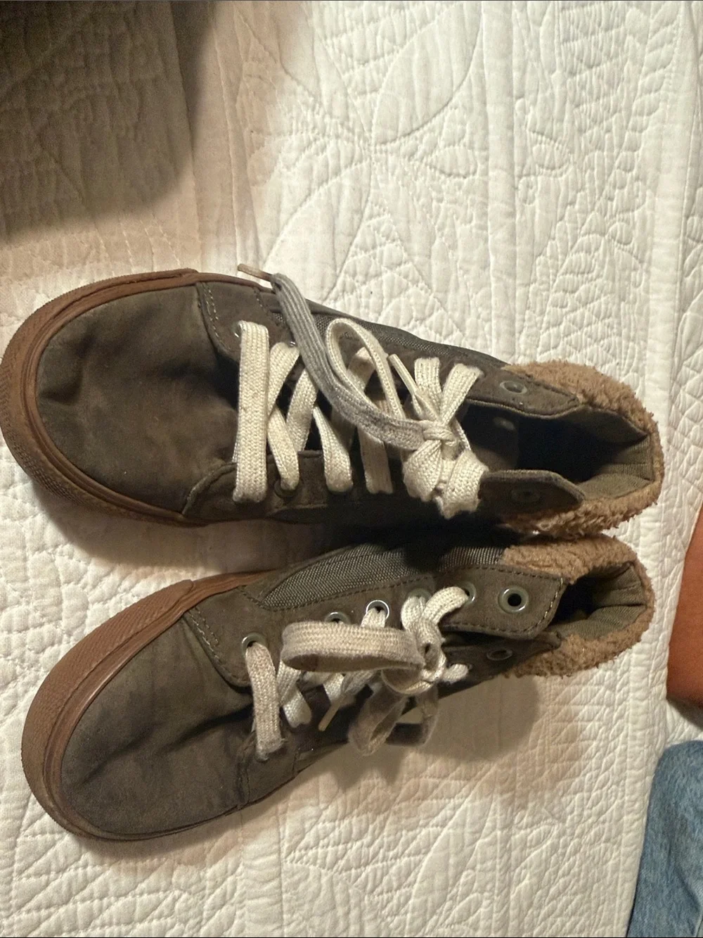 Old Navy Olive Green Kids High-Top Boots with Cream Laces